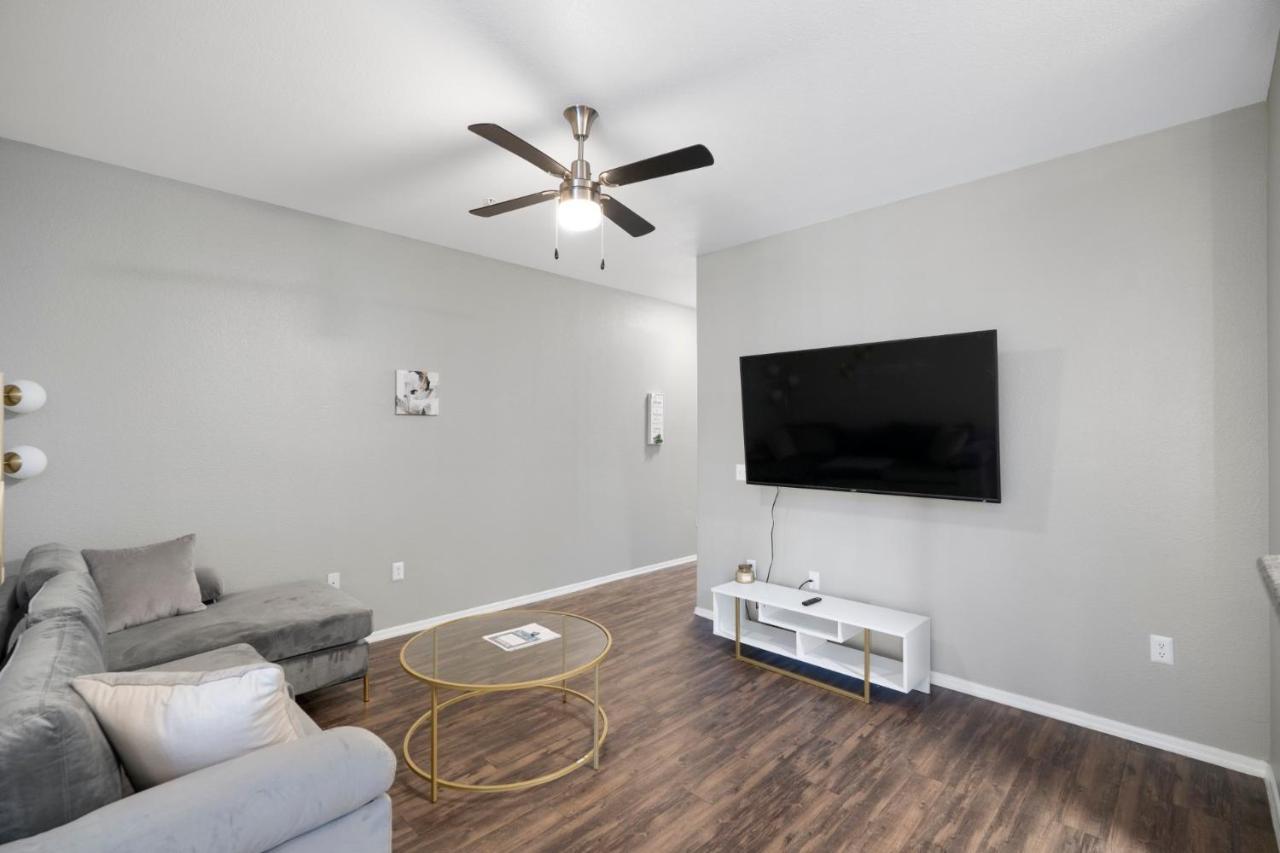 Luxury Mountain View 2Br With Balcony Located In Scottsdale公寓 外观 照片