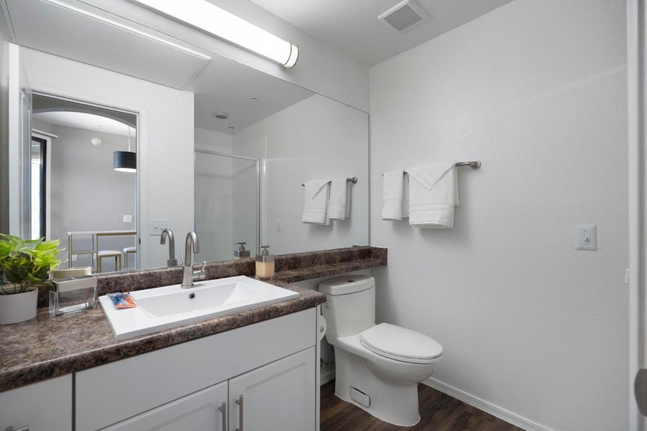 Luxury Mountain View 2Br With Balcony Located In Scottsdale公寓 外观 照片